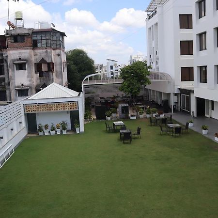 The Legend Inn @Nagpur Exterior foto